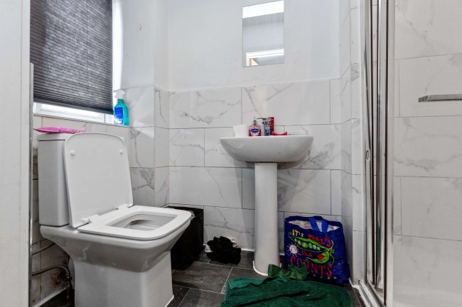 39 Upper Wickham Lane, Welling DA16 3AD 7