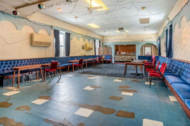 69 Cymmer Rd, Porth CF39 9BE 10