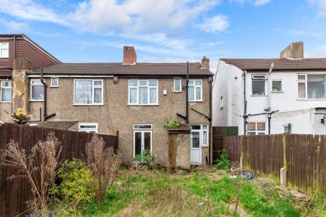 110 Stafford Road, Croydon, Surrey, CR0 4NF 4