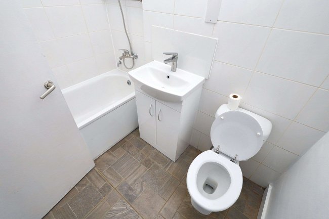 Flat 24 Centre Heights, 137 Finchley Road, Hampstead, London, NW3 6JG 6