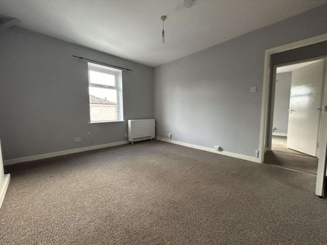 6 Bath Street, Barrow-In-Furness, Cumbria, LA14 1LZ 32