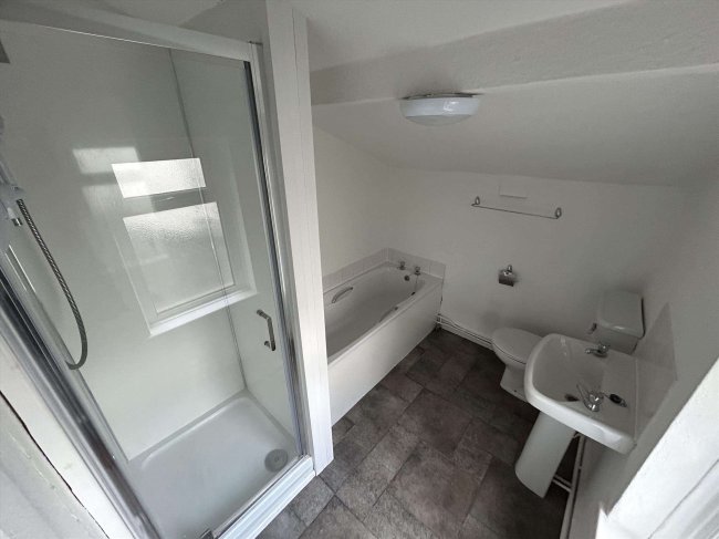 6 Bath Street, Barrow-In-Furness, Cumbria, LA14 1LZ 32