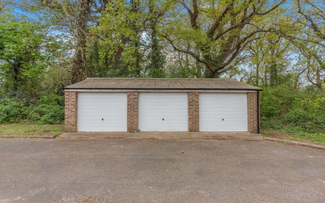 Garages 1-3, Cobbett Way, Botley, Southampton SO30 2ET 6