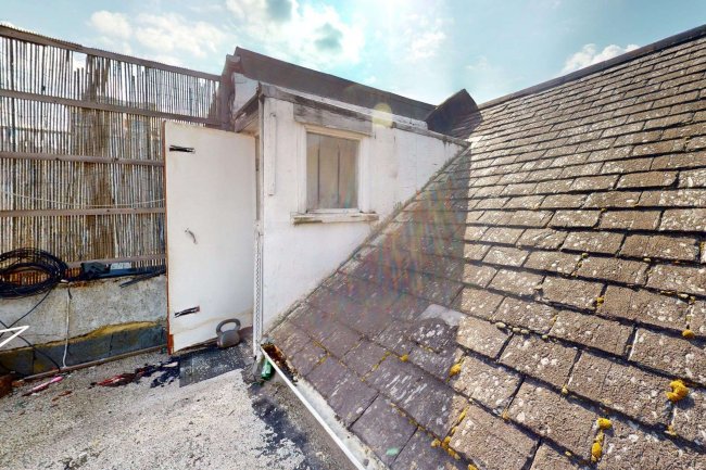 21 & 21A Goldsboro Road, Vauxhall, London SW8 4RP 3