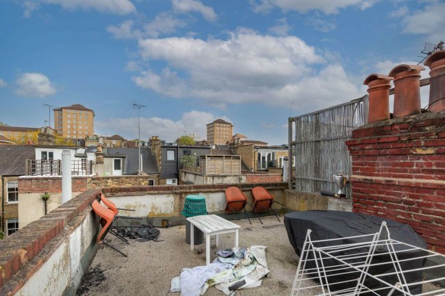 21 & 21A Goldsboro Road, Vauxhall, London SW8 4RP 3