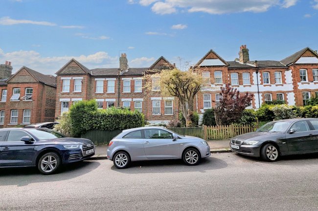 26 Adamsrill Road, Sydenham London SE26 4AN 4