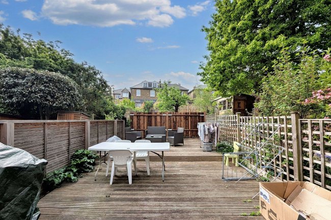 26 Adamsrill Road, Sydenham London SE26 4AN 4