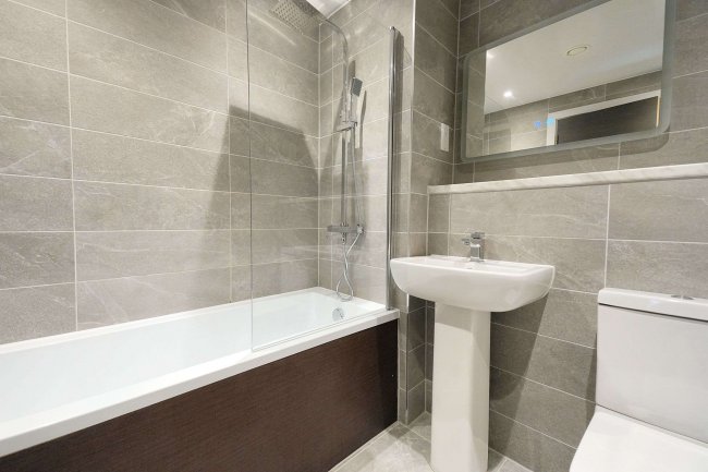 The Summit, Flat 503, 12 Parliament Street, Liverpool, L8 5QX 8