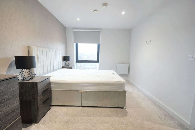 The Summit, Flat 503, 12 Parliament Street, Liverpool, L8 5QX 8