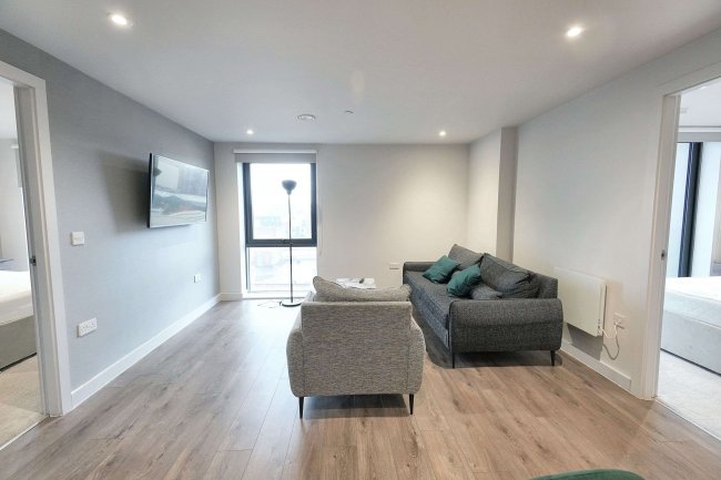 The Summit, Flat 503, 12 Parliament Street, Liverpool, L8 5QX 8