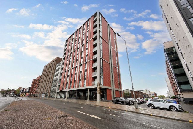 The Summit, Flat 503, 12 Parliament Street, Liverpool, L8 5QX 8