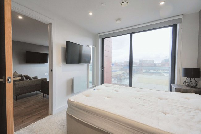 The Summit, Flat 503, 12 Parliament Street, Liverpool, L8 5QX 8