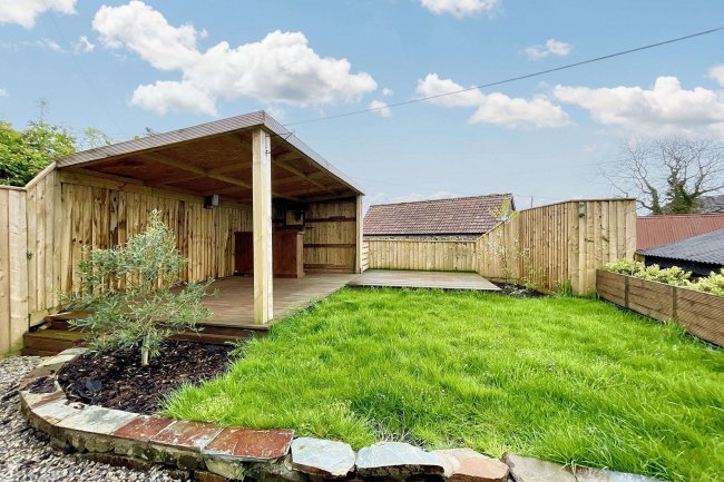 Round house, Exeter Road, Winkleigh, Devon, EX19 8JJ 9