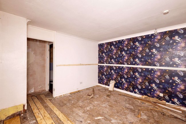 79 York Road, Dunscroft, Hatfield, Doncaster, South Yorkshire DN7 4NA 2