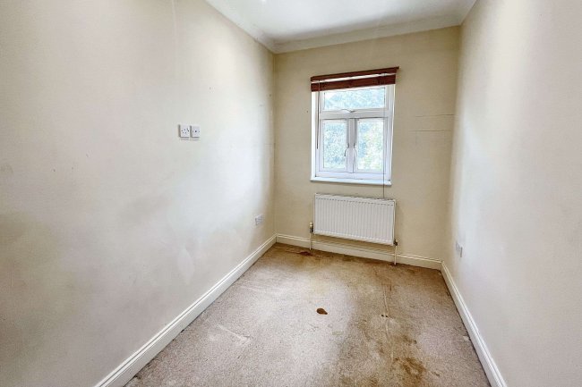 33 Duppas Hill Terrace, Croydon, CR0 4BA 4