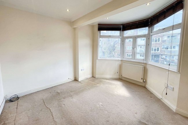 33 Duppas Hill Terrace, Croydon, CR0 4BA 4