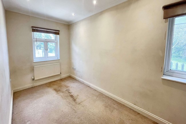 33 Duppas Hill Terrace, Croydon, CR0 4BA 4