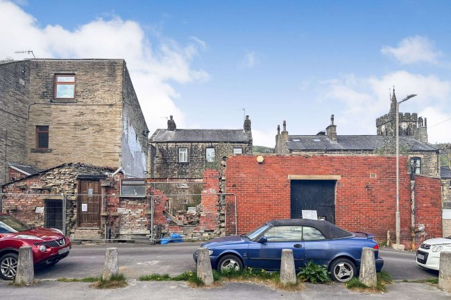 5 Back George Street, Mytholmroyd, Hebden Bridge, HX7 5DT 10