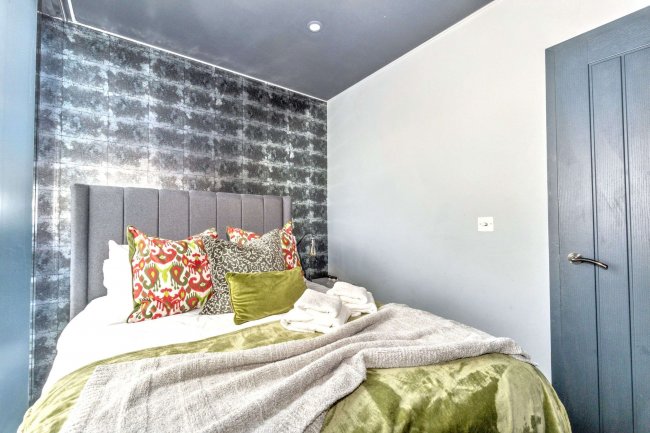 Flat 4401 Beetham Tower, 301 Deansgate, Manchester M3 4LQ 9