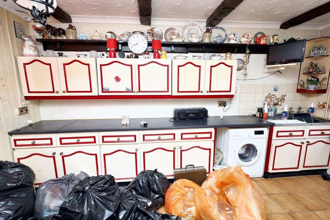 76 White Hart Lane, Romford, Essex, RM7 8JB 10