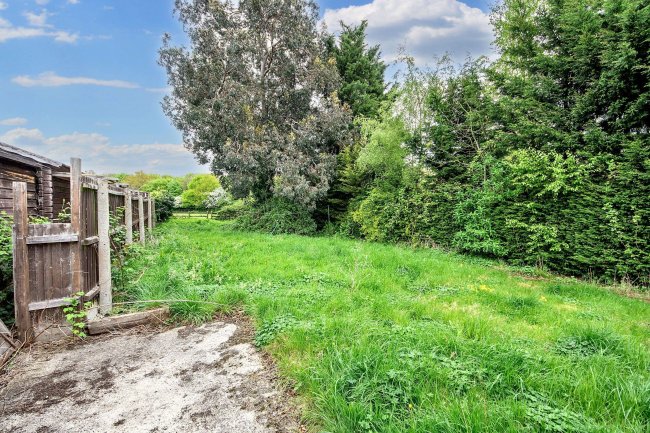 75 Fen Lane, Sawtry, Cambridgeshire, PE28 5TL 7