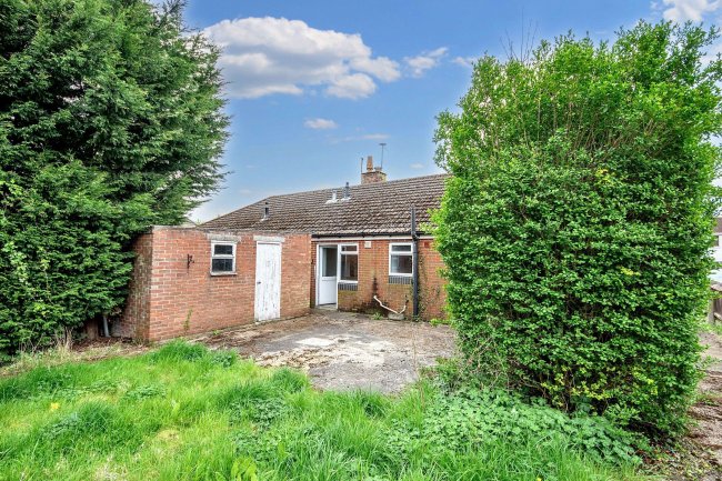 75 Fen Lane, Sawtry, Cambridgeshire, PE28 5TL 7