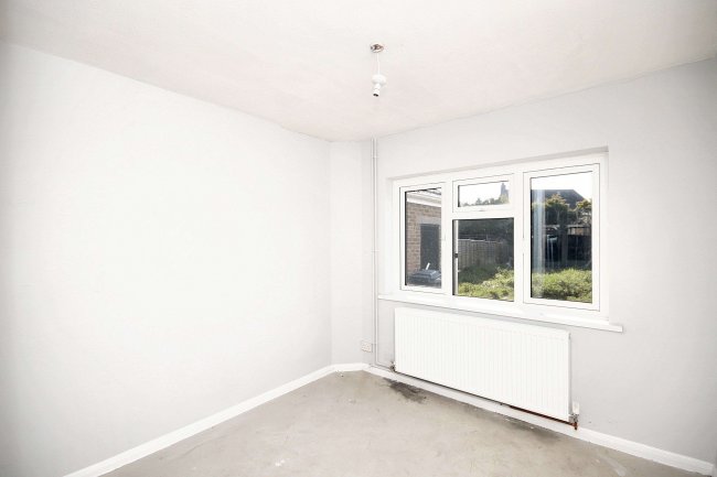 15 Hayes Walk, Elton, Peterborough, Cambridgeshire, PE8 6RY 8