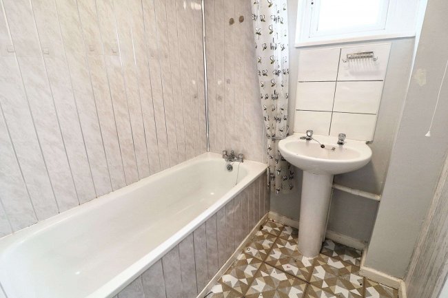 25 Jura Drive, Darlington, County Durham, DL1 3PY 7