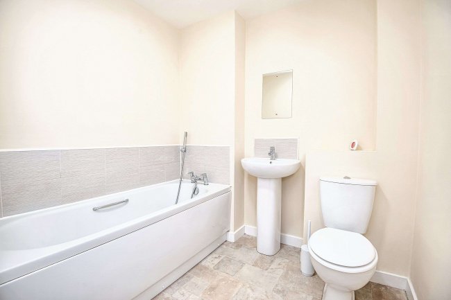 51 Woodfield Way, Doncaster, DN4 8FF 6