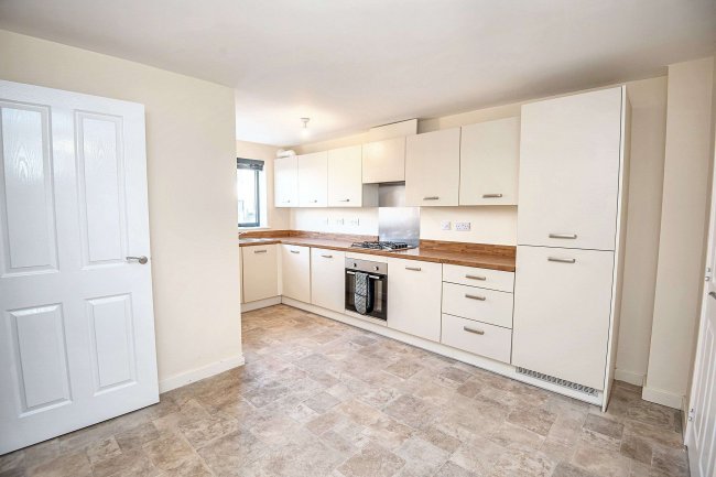 51 Woodfield Way, Doncaster, DN4 8FF 6