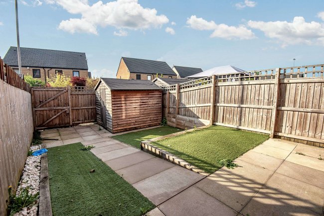 51 Woodfield Way, Doncaster, DN4 8FF 6