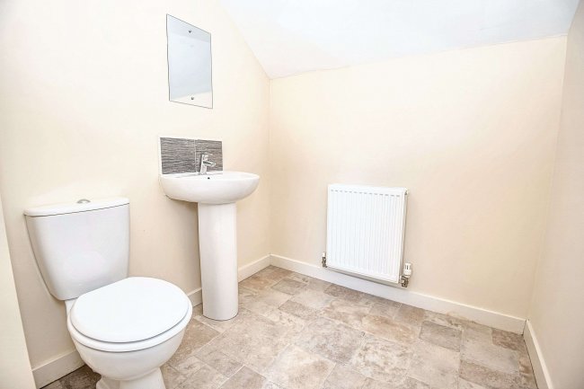 51 Woodfield Way, Doncaster, DN4 8FF 6