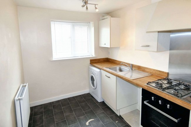 160 Parkfield Drive, Hull, East Yorkshire, HU3 6DR 1