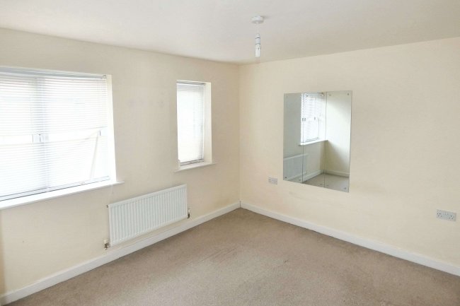 160 Parkfield Drive, Hull, East Yorkshire, HU3 6DR 1