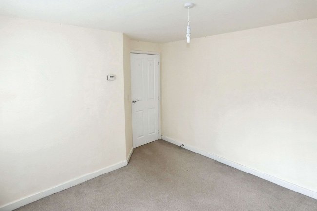 160 Parkfield Drive, Hull, East Yorkshire, HU3 6DR 1