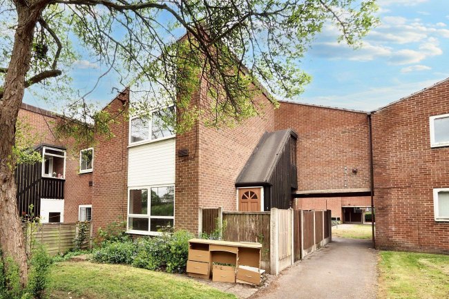 9 Fylingdale Way, Wollaton, Nottingham, Nottinghamshire, NG8 2TH 4