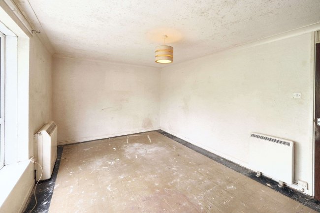 9 Fylingdale Way, Wollaton, Nottingham, Nottinghamshire, NG8 2TH 4