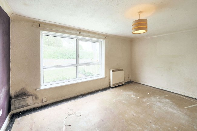 9 Fylingdale Way, Wollaton, Nottingham, Nottinghamshire, NG8 2TH 4