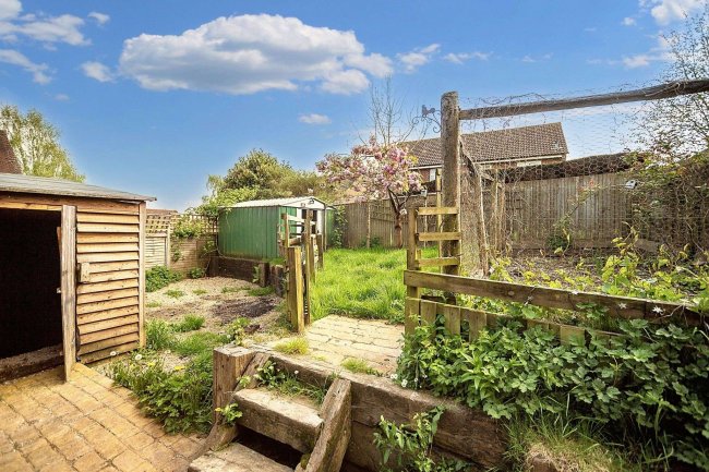 35 Farthing Hill, Ticehurst, Wadhurst, East Sussex, TN5 7BW 4