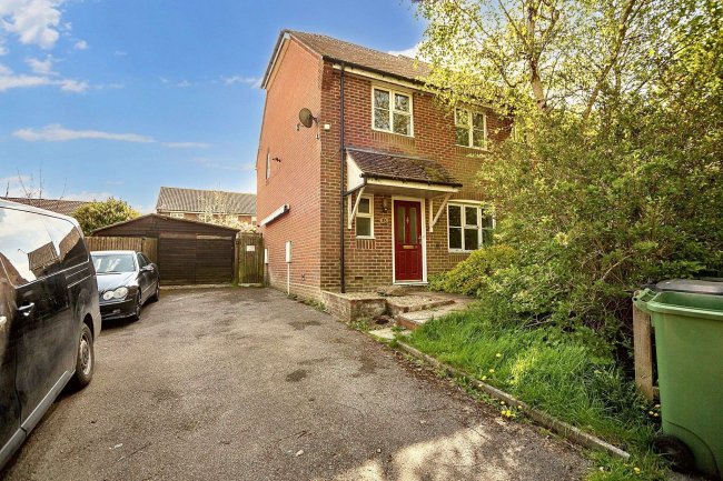 35 Farthing Hill, Ticehurst, Wadhurst, East Sussex, TN5 7BW 4