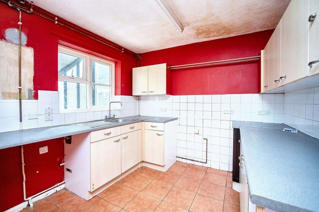 35 Farthing Hill, Ticehurst, Wadhurst, East Sussex, TN5 7BW 4