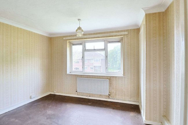 82 Evenlode Road, Southampton, SO16 9EH 2