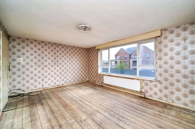 183 & 183A North Lane, Aldershot GU12 4SY 10