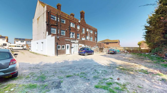 6 Avery Court, Avery Way, Allhallows, Rochester, Kent, ME3 9QL 5