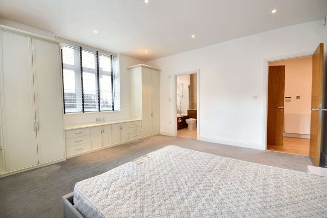 Flat 1 Hepburn House, 112 Marsham Street, Westminster, London SW1P 4HW 10