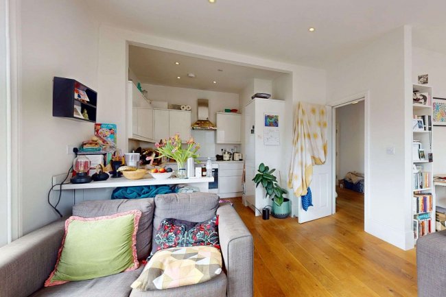 The Dartmouth Arms, 35 York Rise, Tufnell Park, London NW5 1SP 10