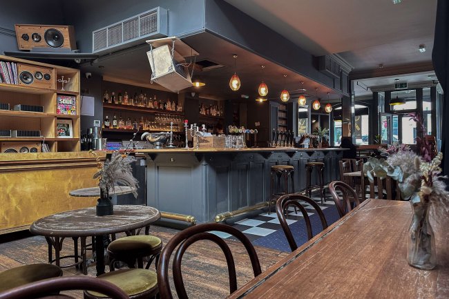 The Dartmouth Arms, 35 York Rise, Tufnell Park, London NW5 1SP 10