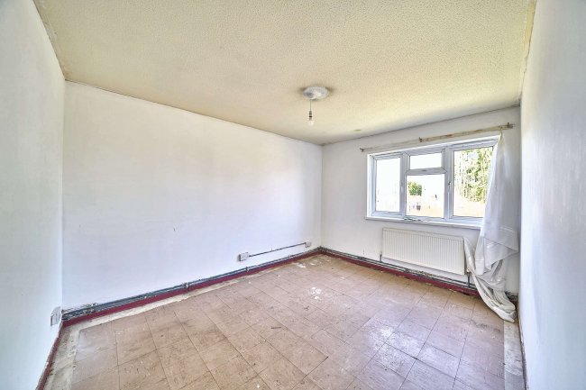 38 Little Grove, Bushey, Hertfordshire, WD23 3BG 1