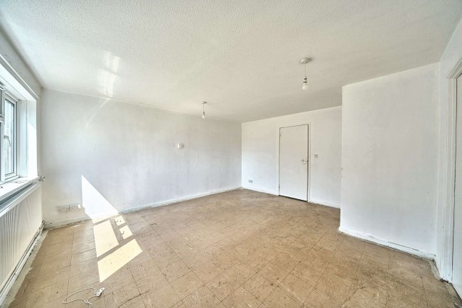 38 Little Grove, Bushey, Hertfordshire, WD23 3BG 1