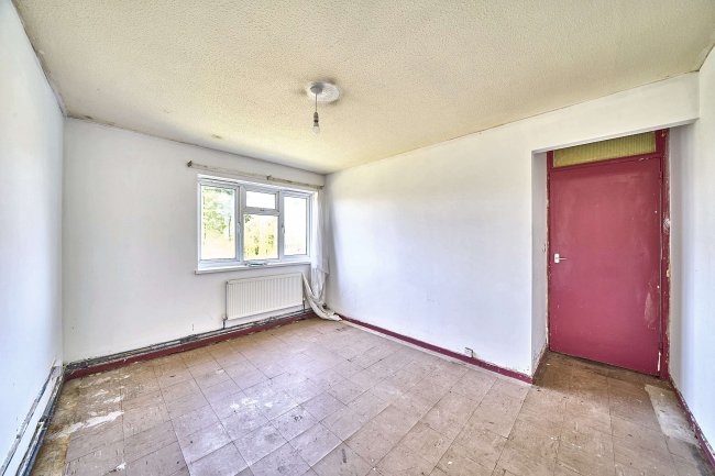 38 Little Grove, Bushey, Hertfordshire, WD23 3BG 1